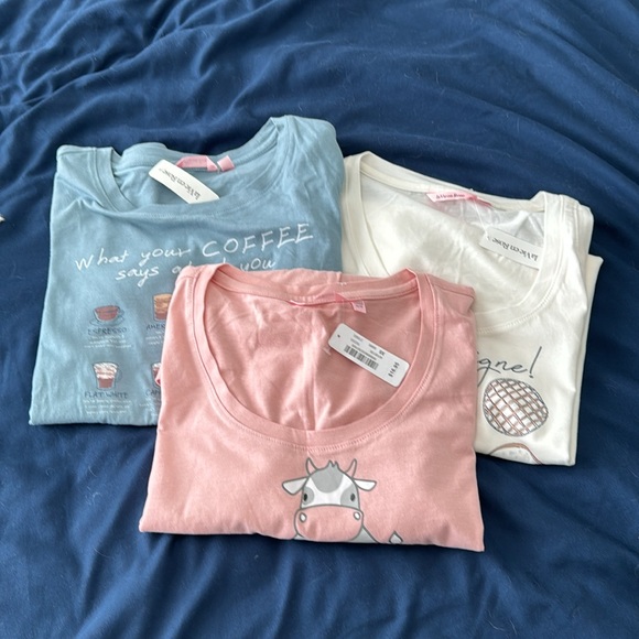 Lot of La vie en rose PJ tops - Picture 1 of 4